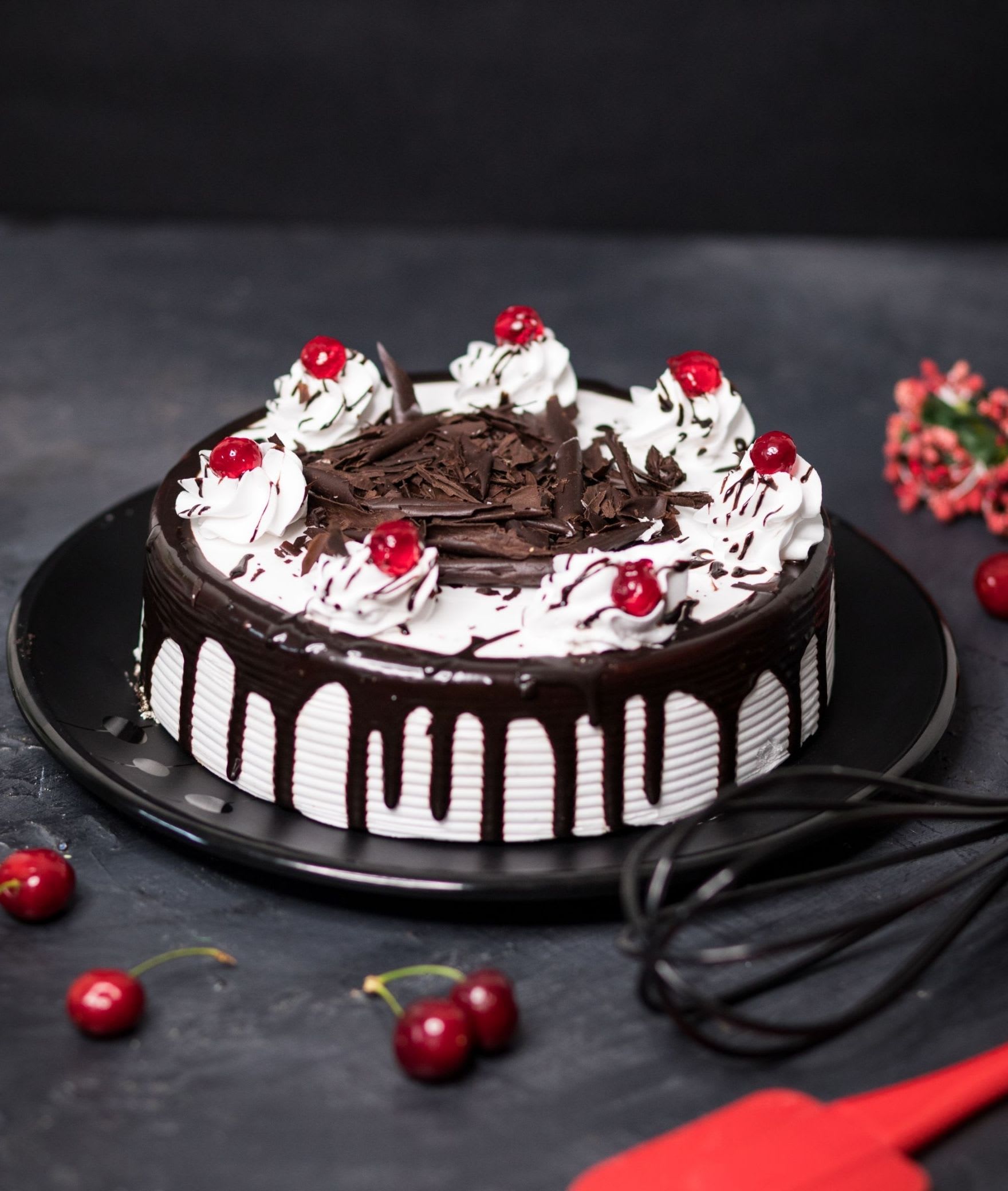 Surprise India - Cakes & Desserts - Logo