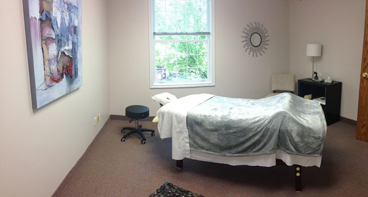 Sutherland-Chan Clinic - Cover photo
