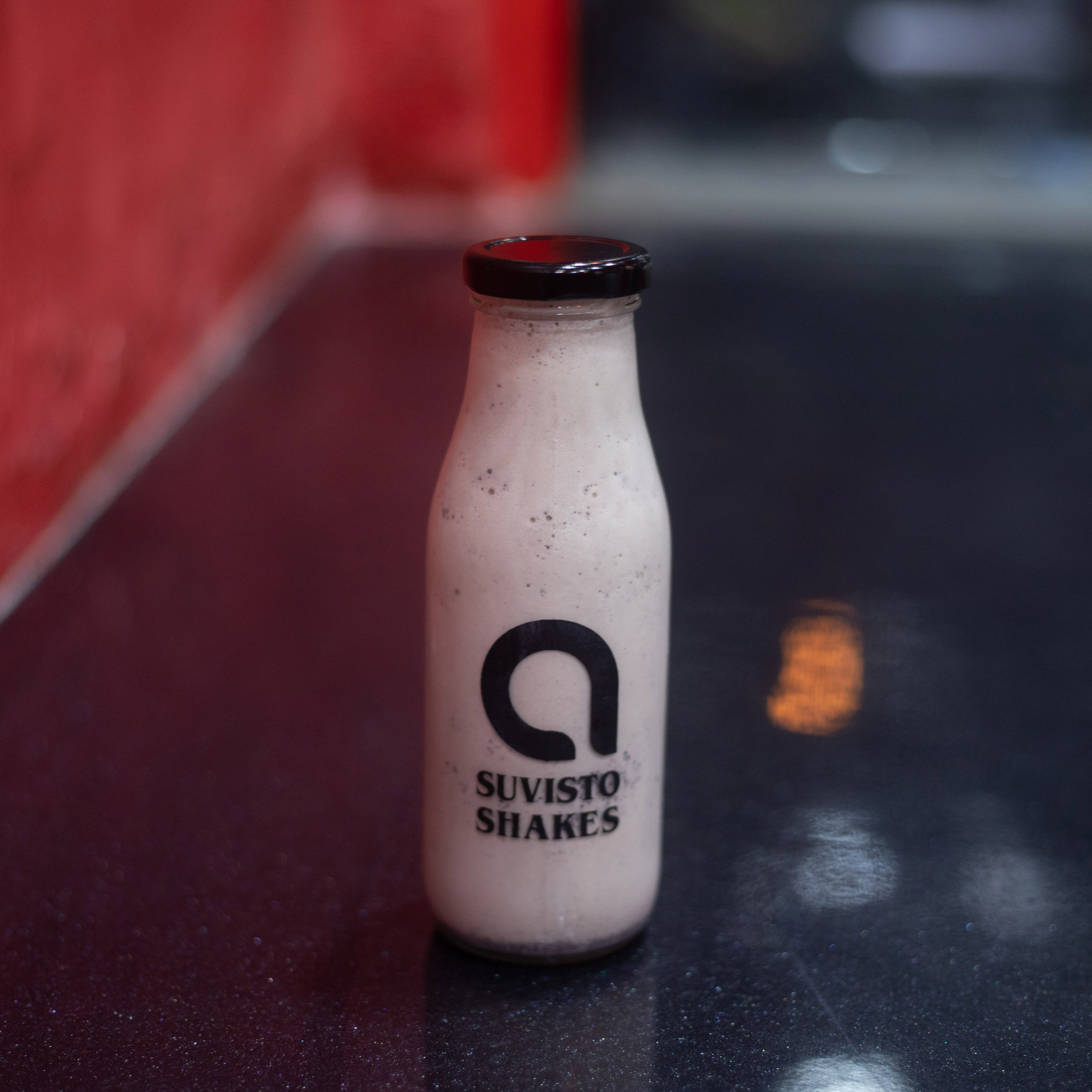 Suvisto Shakes & Cafe - Logo