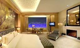 Svelte Hotel & Personal Suites - Logo