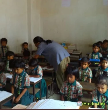 Swarnima Academy - Logo