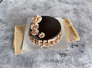 Sweet Bake - Cake & Desserts - Logo