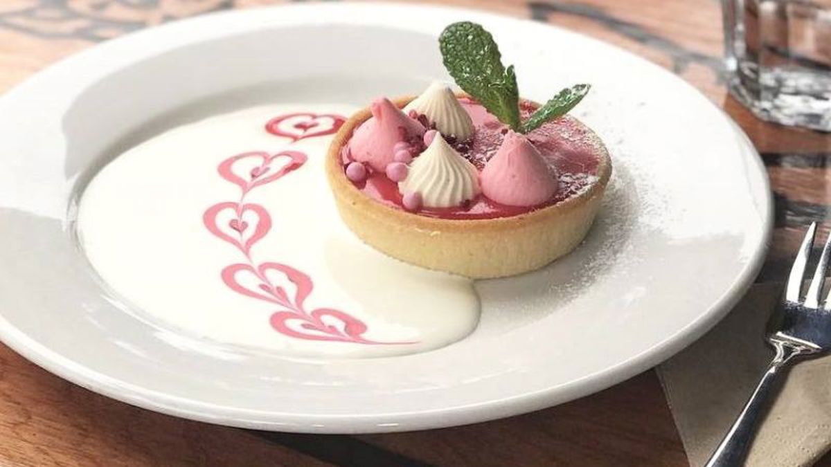 Sweet by Nature - Logo