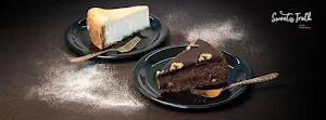 Sweet Truth - Cake and Desserts - Logo
