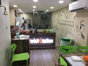 Swirl Station - Logo