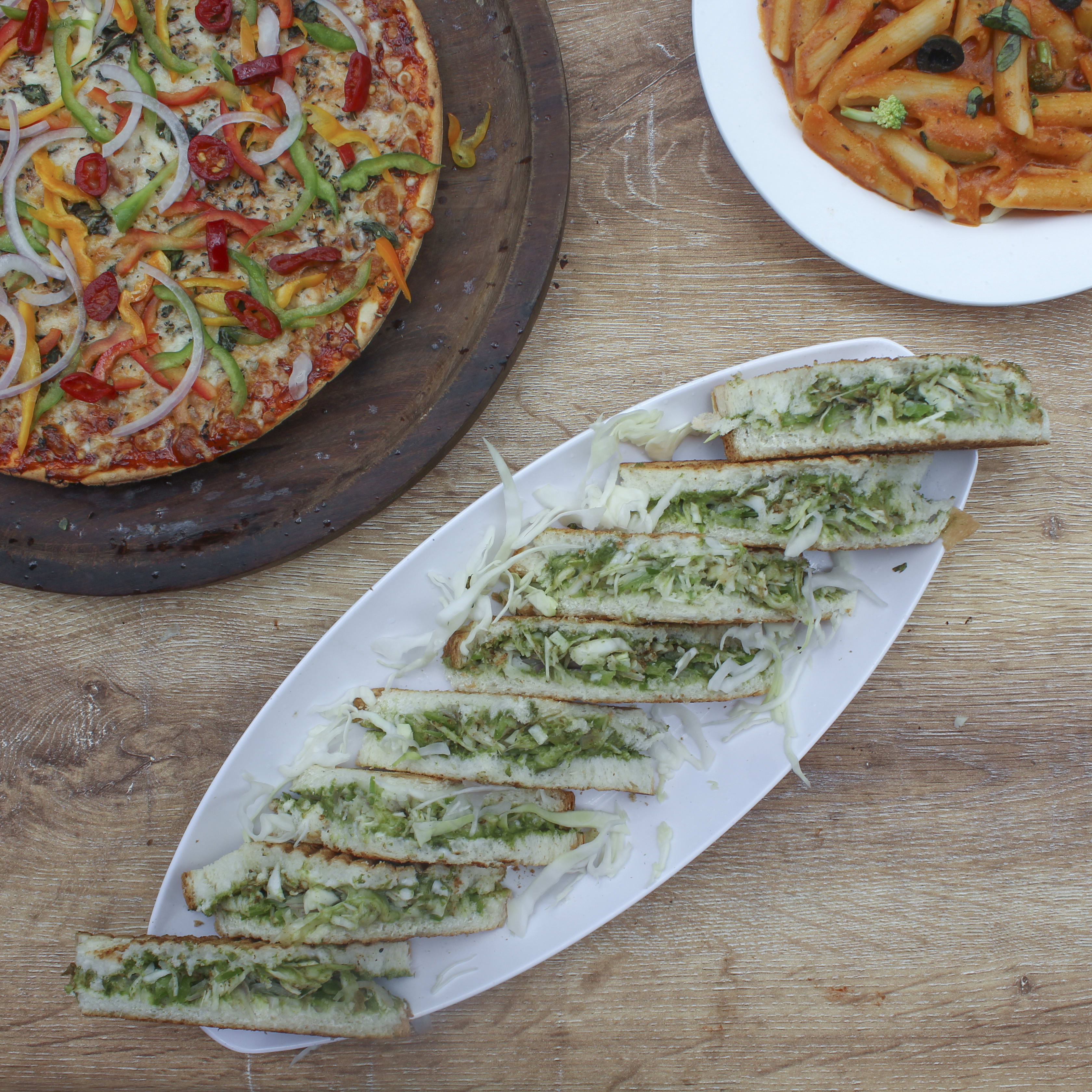 SWS Veg Pizzaria - Logo