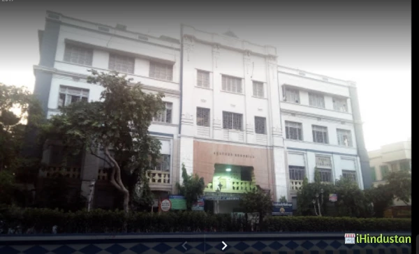 Syamaprasad College - Logo