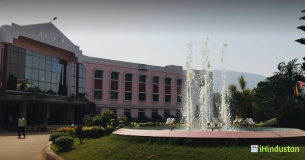 Synergy Institute of Engineering and Technology - Logo