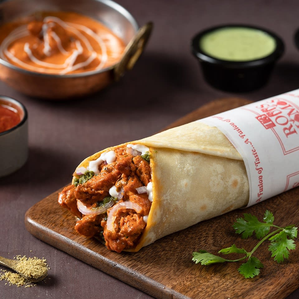 T3 Rolls & Momos - Logo