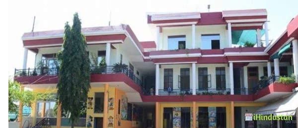 Takshashila School - Logo