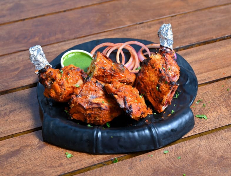 TANDOOR BIRYANI AND CHAKHNA CORNER - Logo