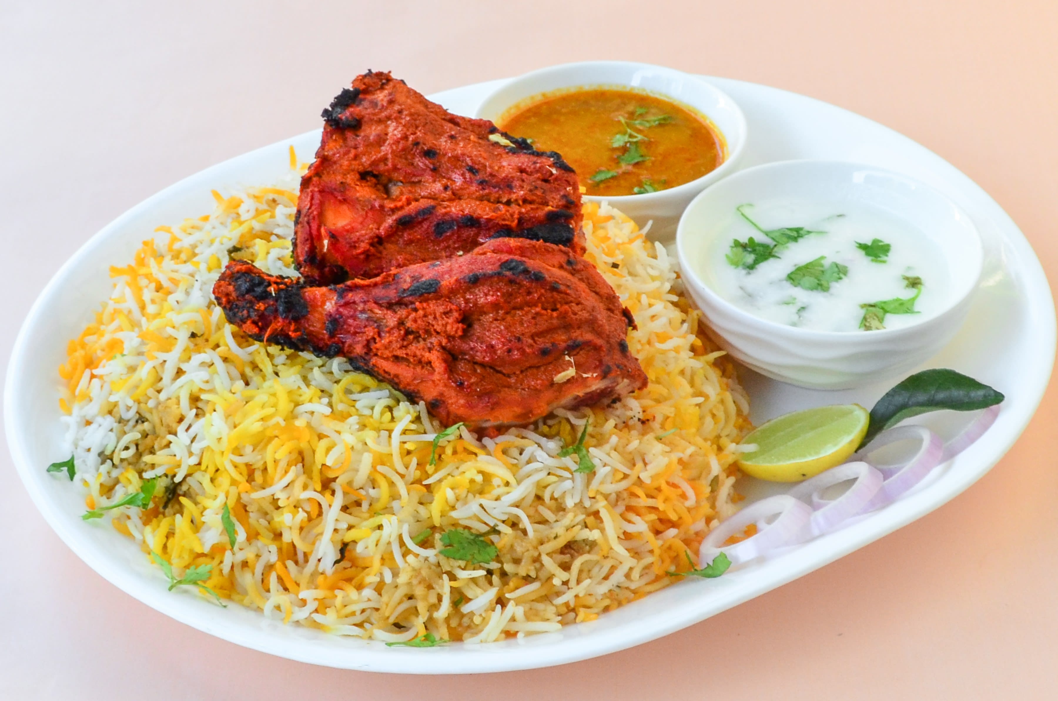 TANDOORI CAPTAIN - Logo