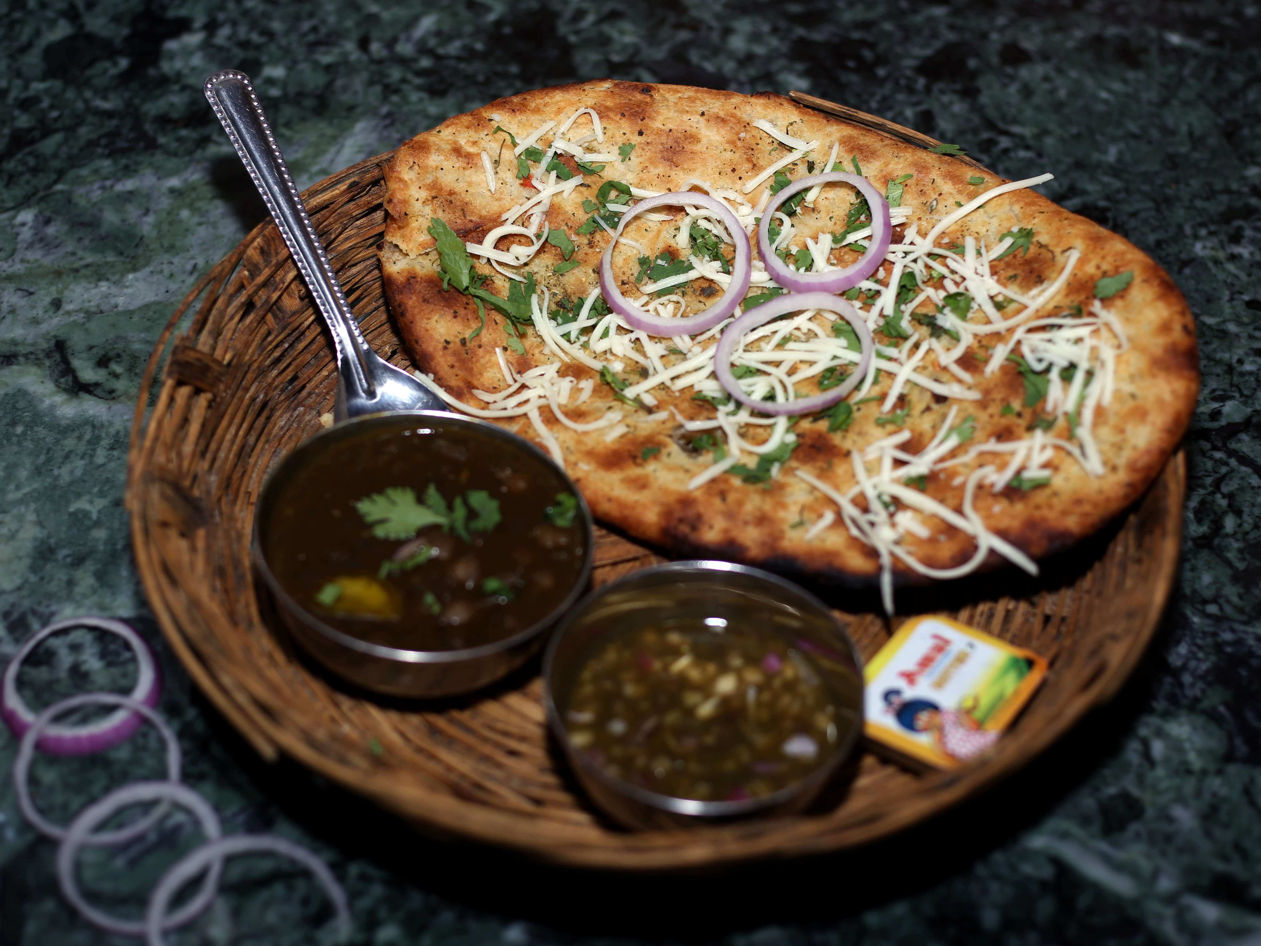 Tandoori kulcha - Logo