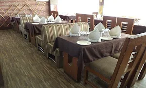 Tandoor Palace Restaurant - Cover photo