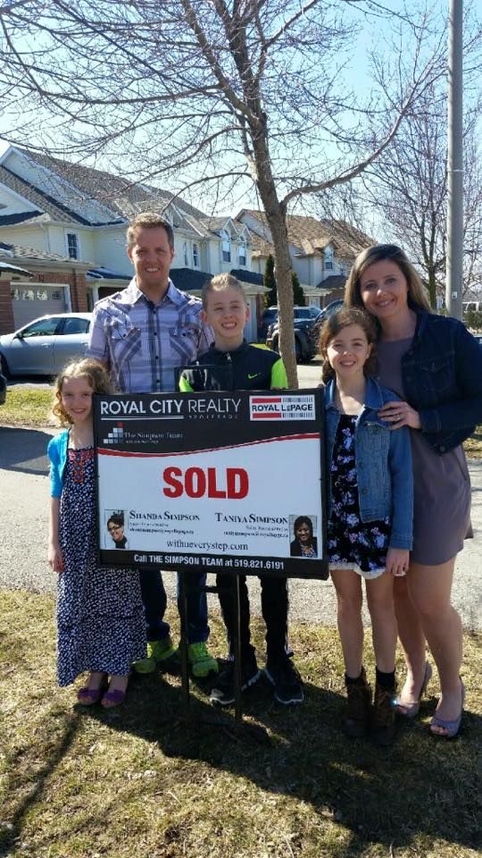 Taniya Simpson - Royal LePage Royal City Realty - Logo