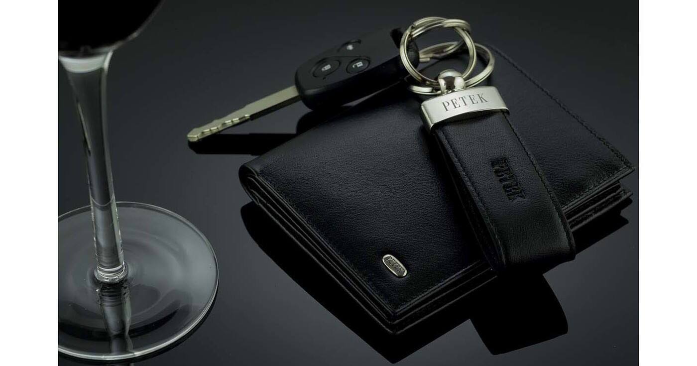 Tann Leather - Cover photo