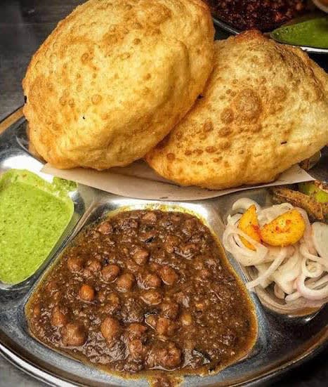 TANNU DHABA - Logo