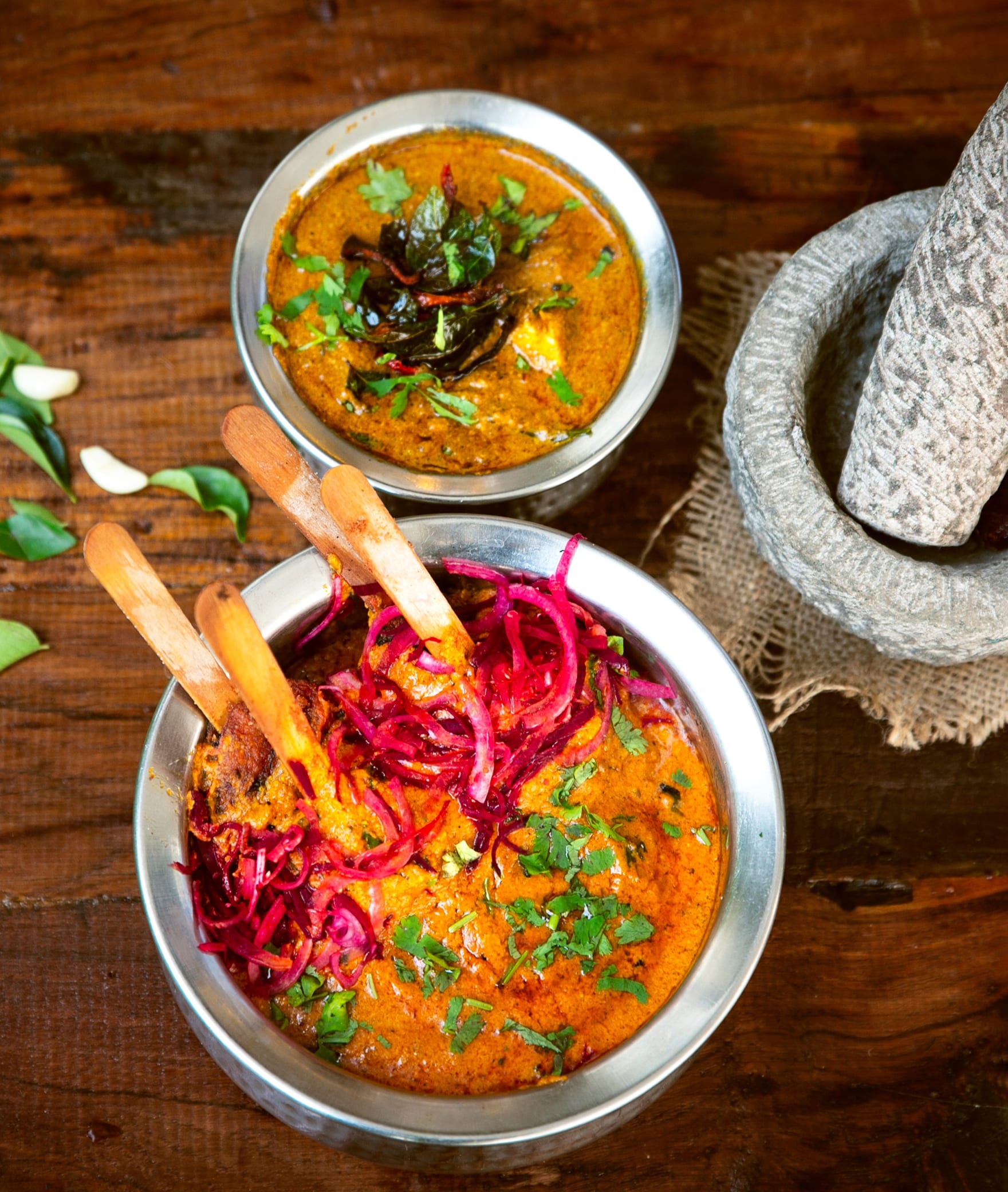 Tanu's Kitchen - Logo
