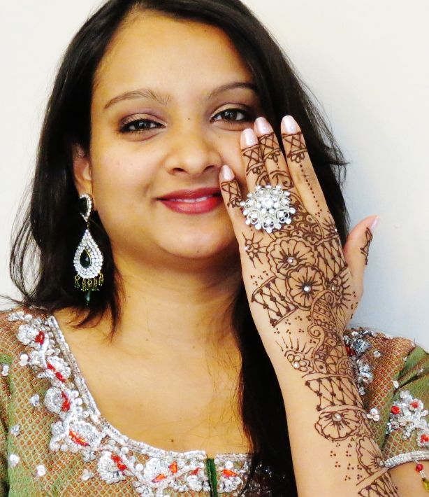 Tara Chapman, Henna Artist - Logo