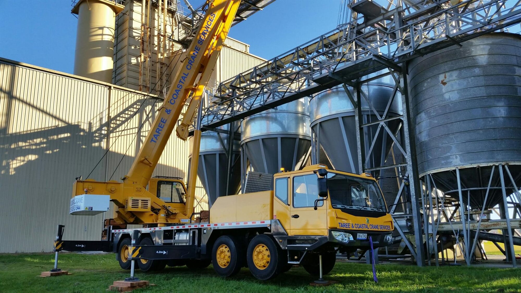 Taree Crane Service - Logo