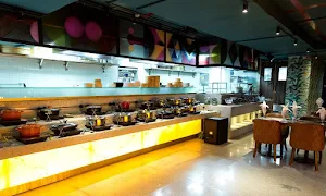 Tarsh Kitchen & Bar - Logo
