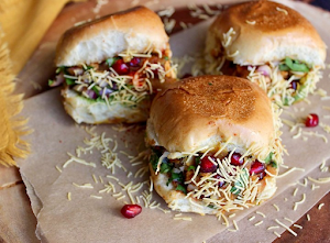 Tasteful Dabeli Snack Corner - Logo