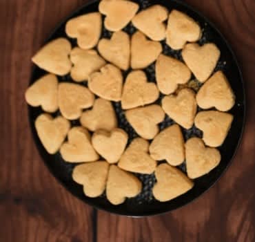 tasty aroma foods - Logo