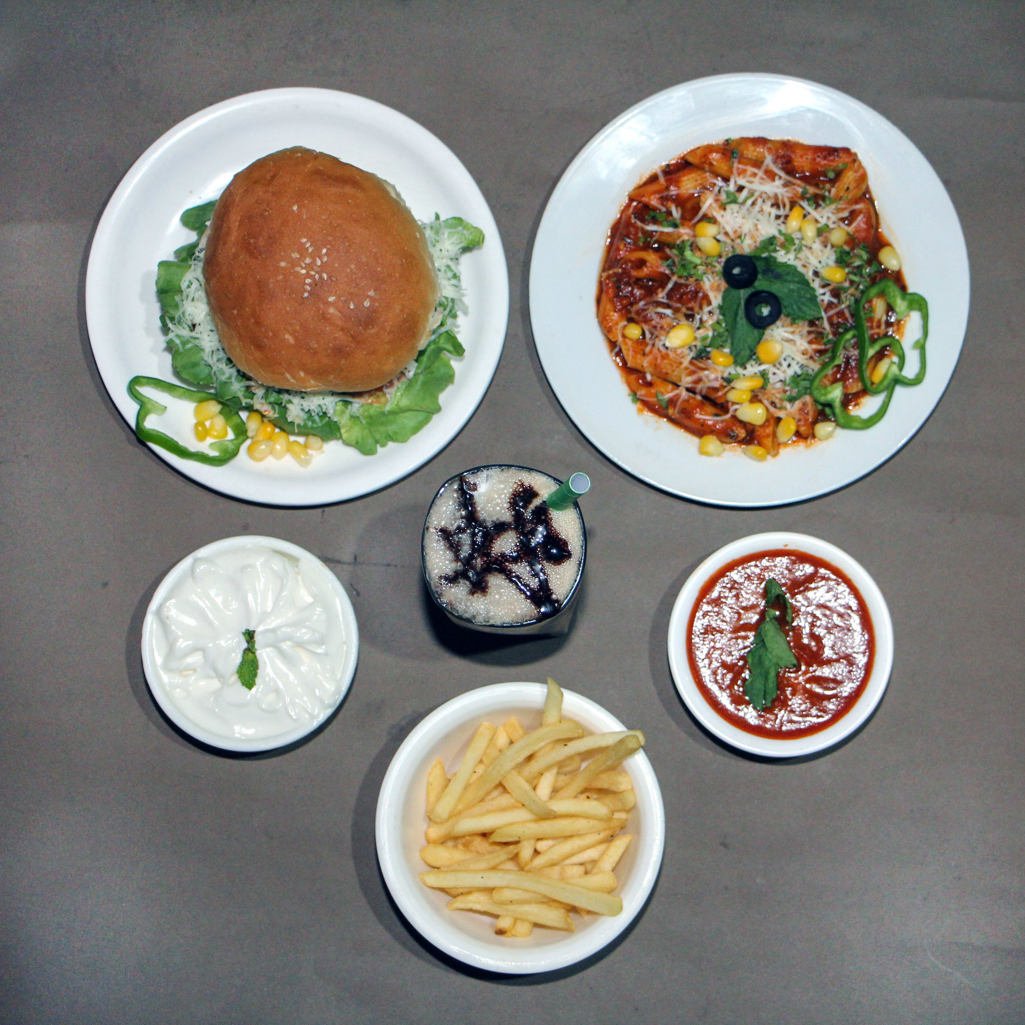 Tasty Corner - Logo