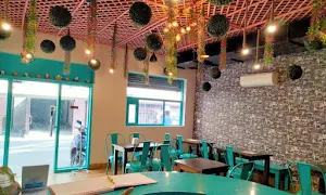 Tasty Noodle Twist - Cover photo