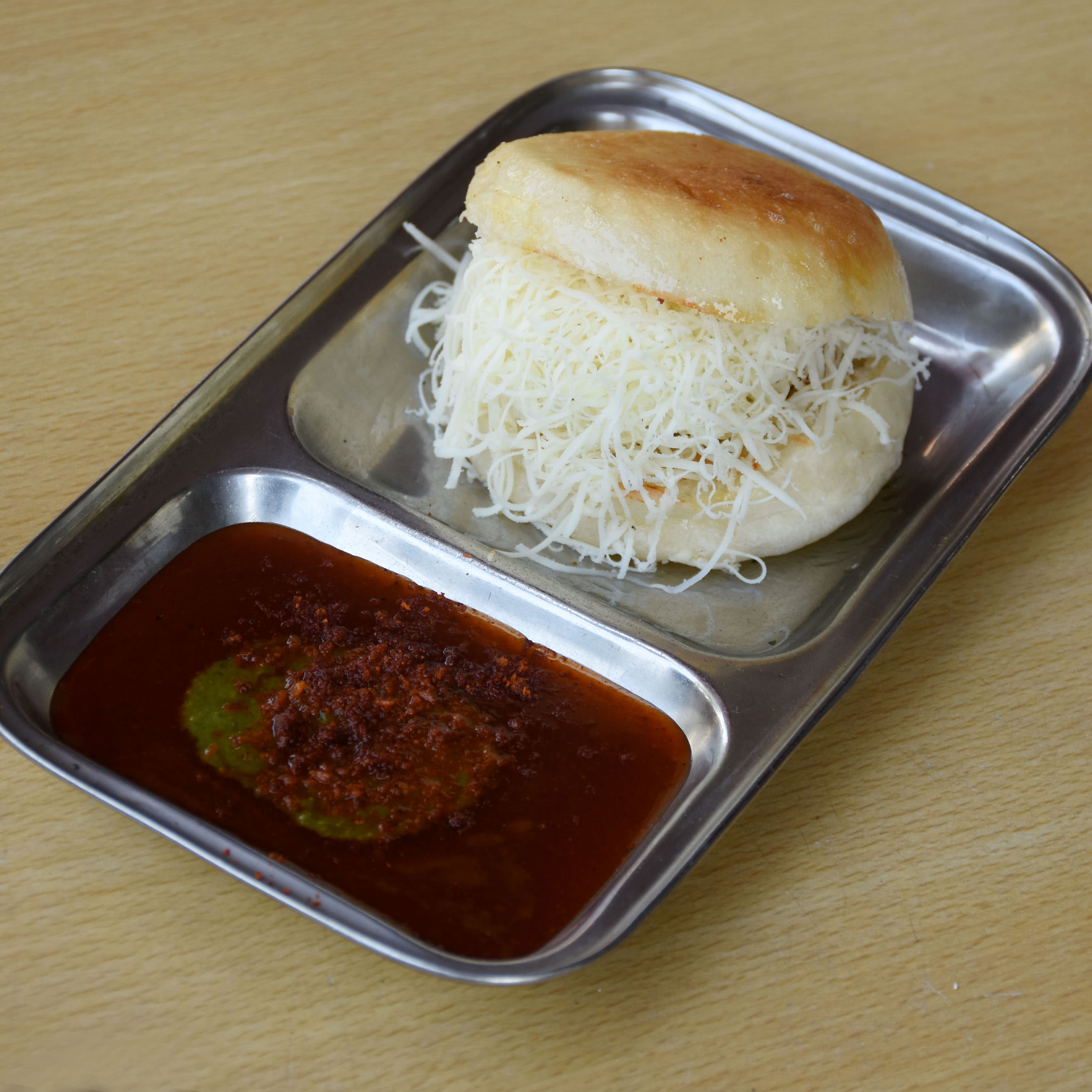 Tasty Vadapav - Logo