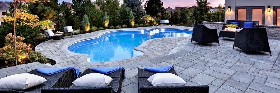 Techo-Bloc - Logo