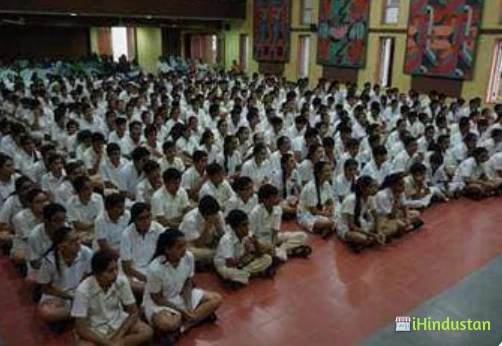 Tejas Vidyalaya - Logo