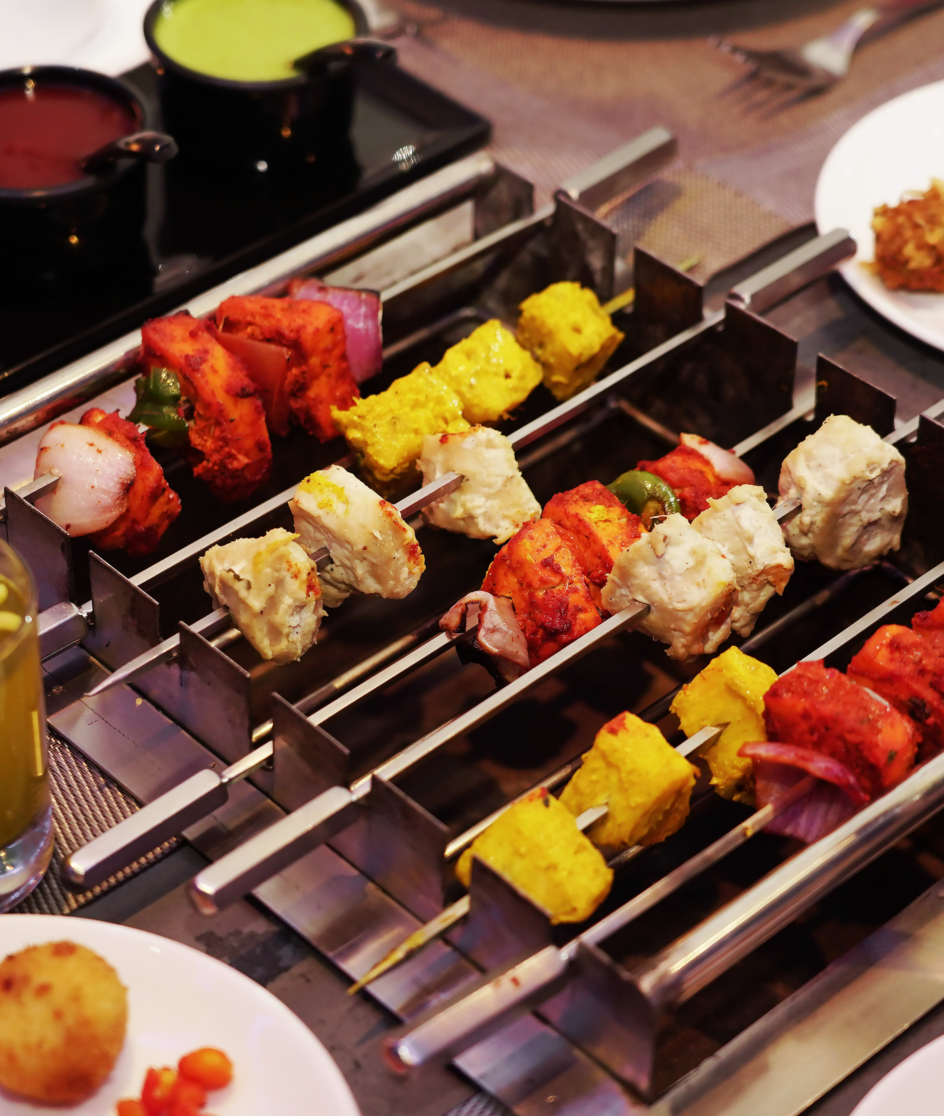 Ten Twisters Barbeque - Logo