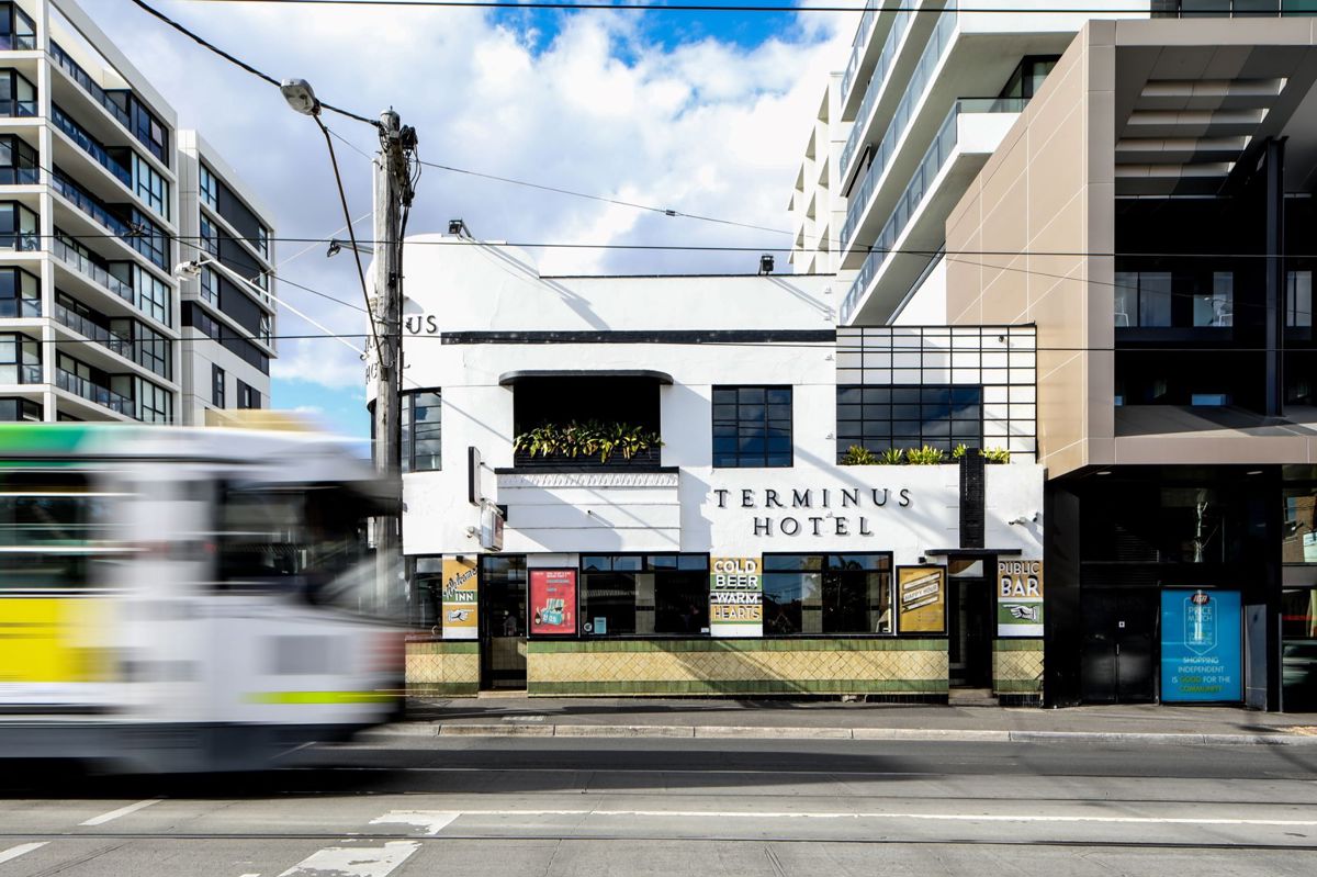 Terminus Hotel Abbotsford - Logo