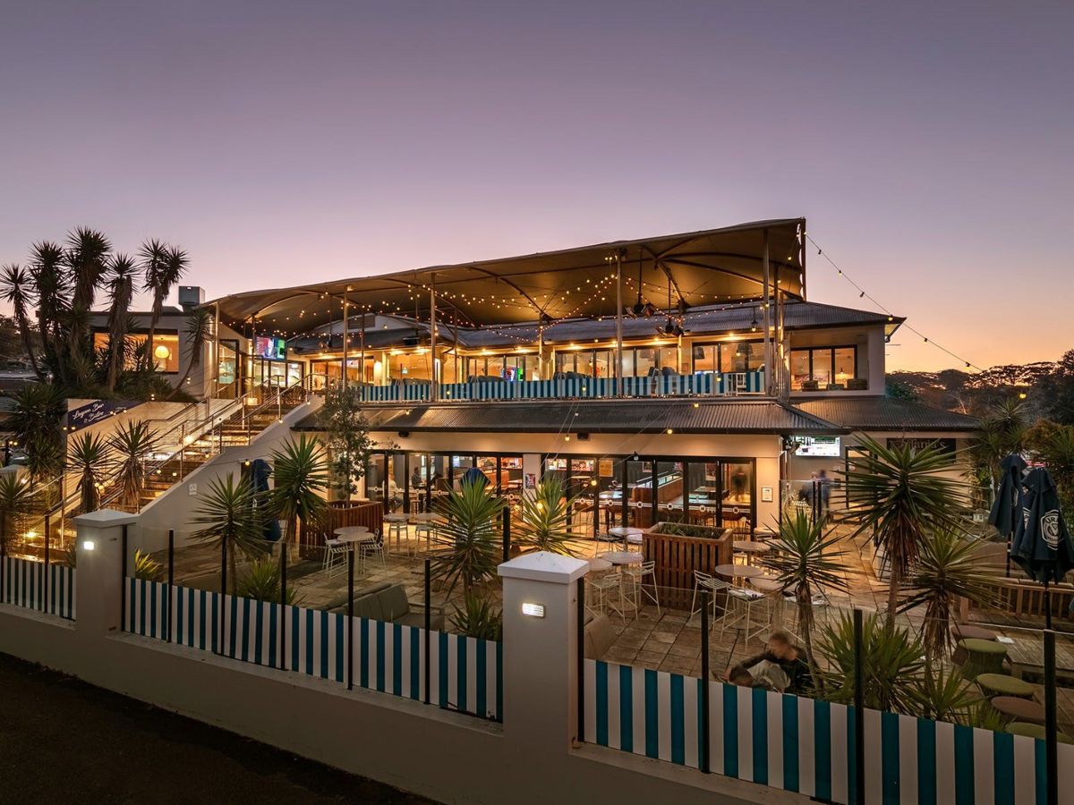 Terrigal Hotel - Logo