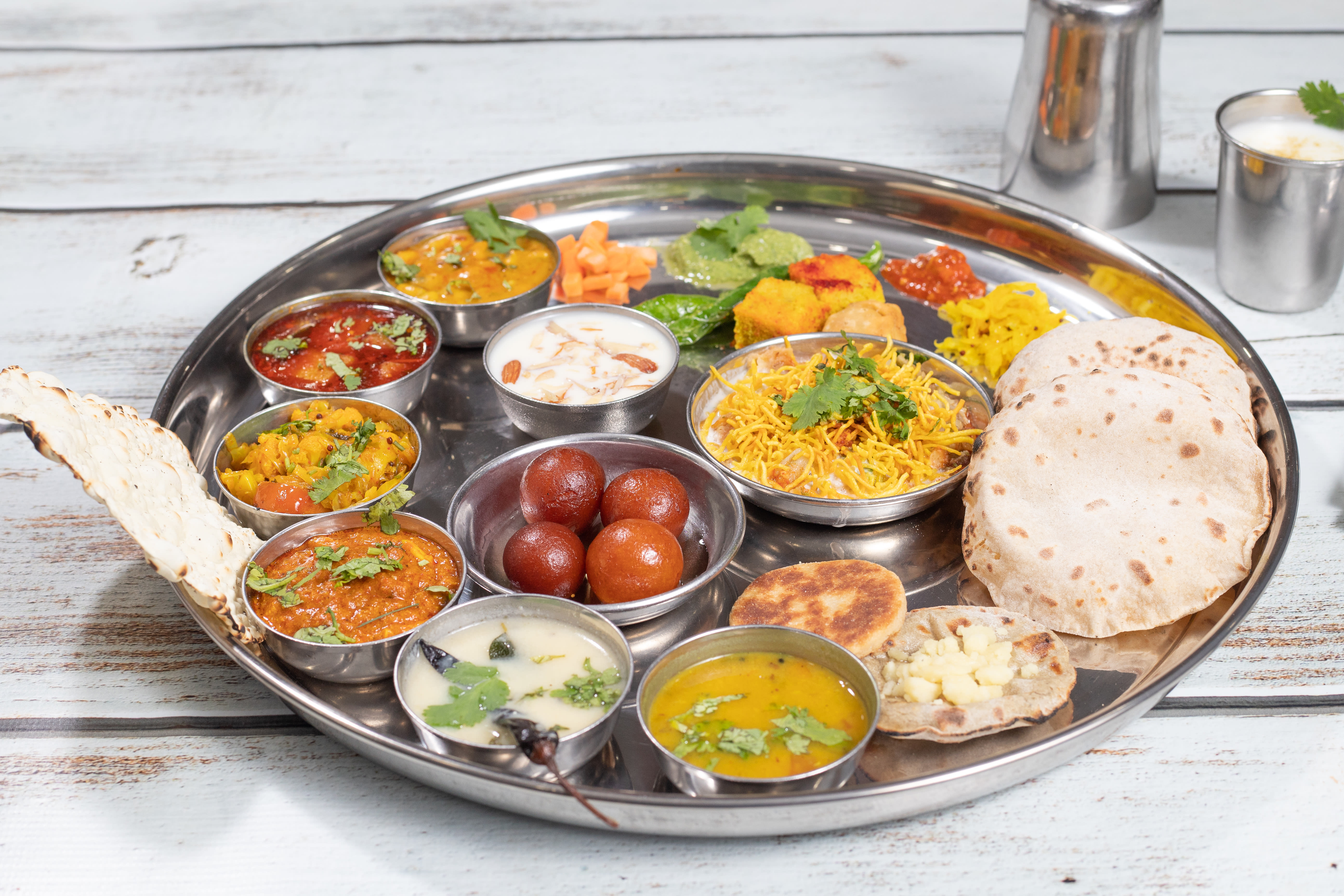 Thali Wala - Logo