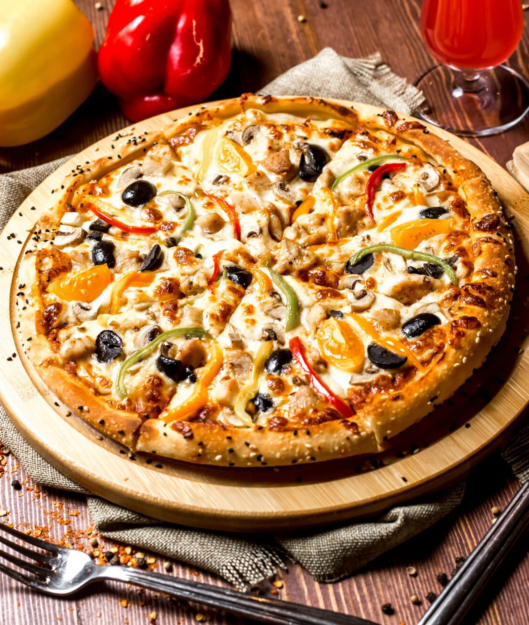 The American Pizza (Indira Nagar) - Logo
