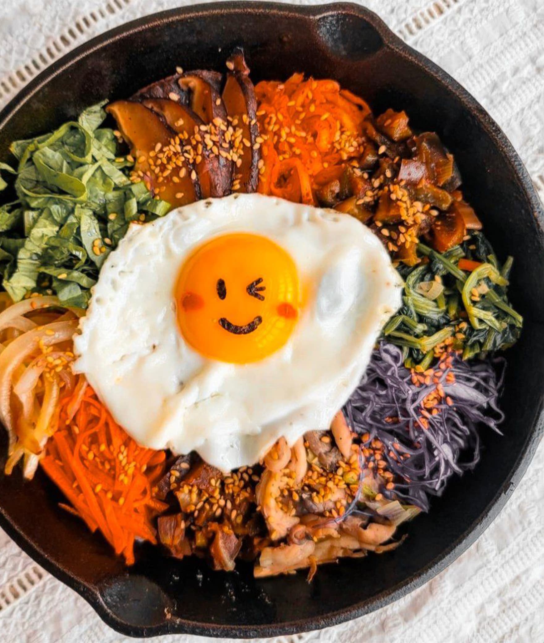 The Bibimbab- Myung Ga - Logo