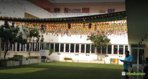 The British School, New Delhi - Logo