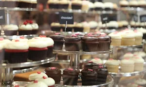 The cake planet - Cover photo