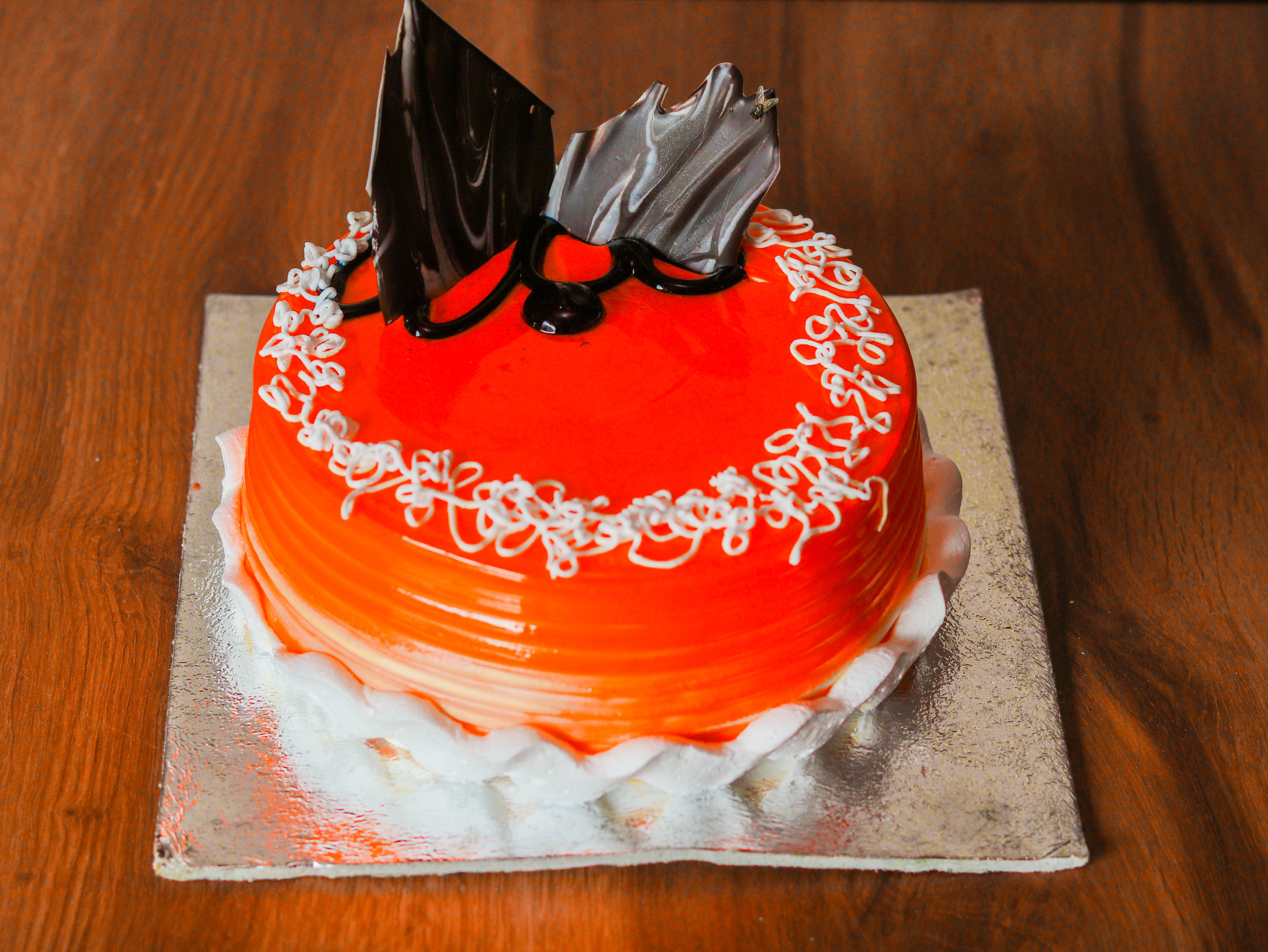 The Cake walk - Logo