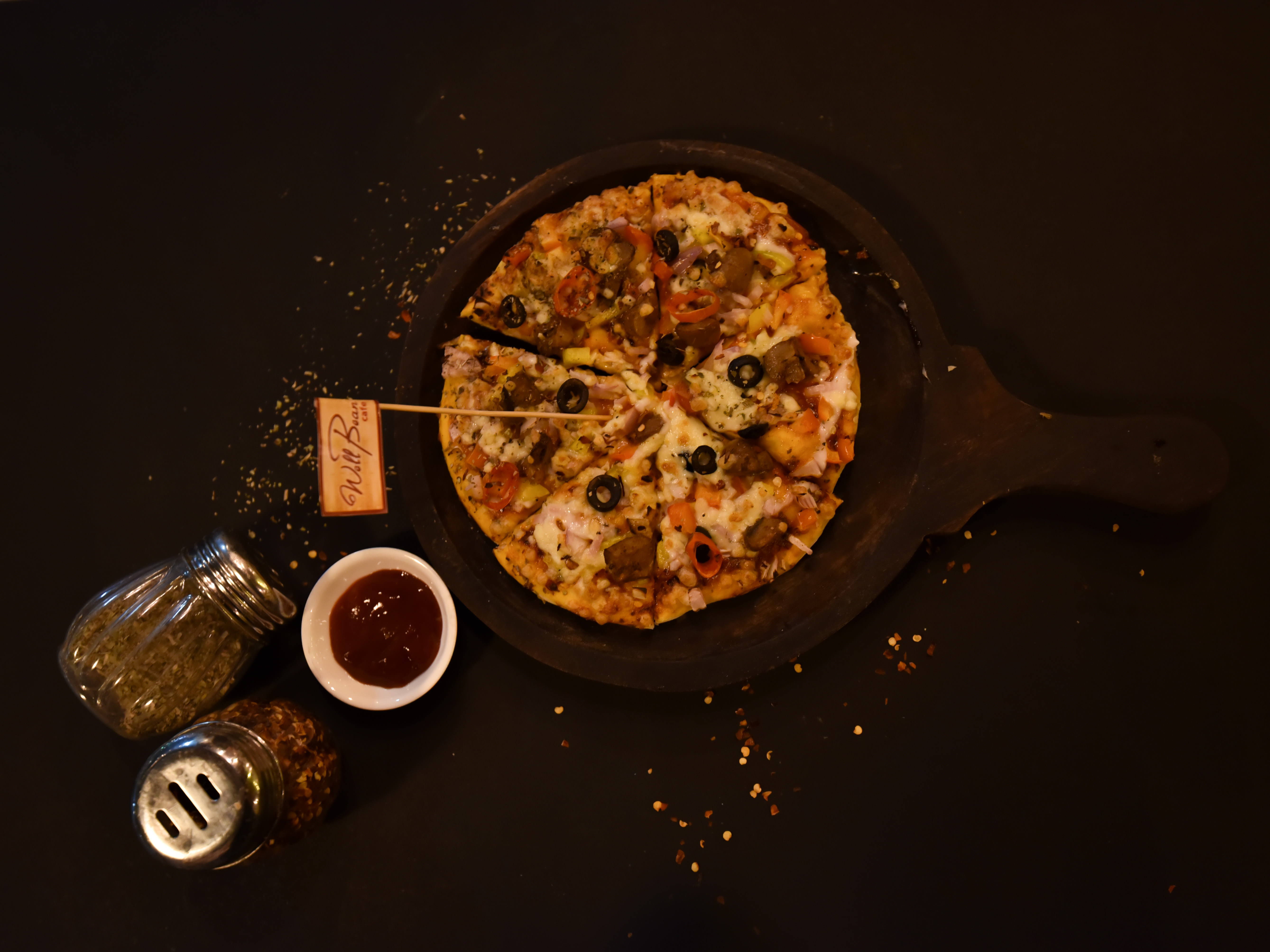 The California pizza - Logo