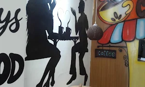 The Coffee House - Logo