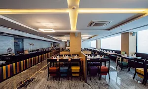 The Cube - Hotel Effotel - Cover photo