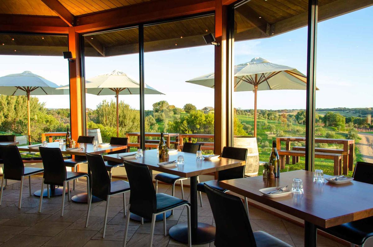 The Cups Estate Restaurant - Logo