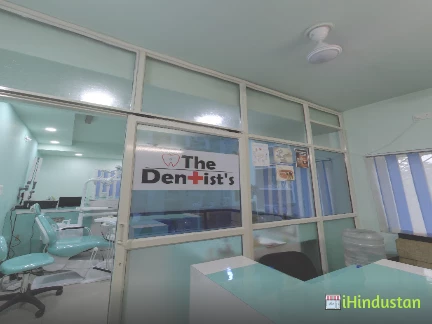 The Dentists - Logo