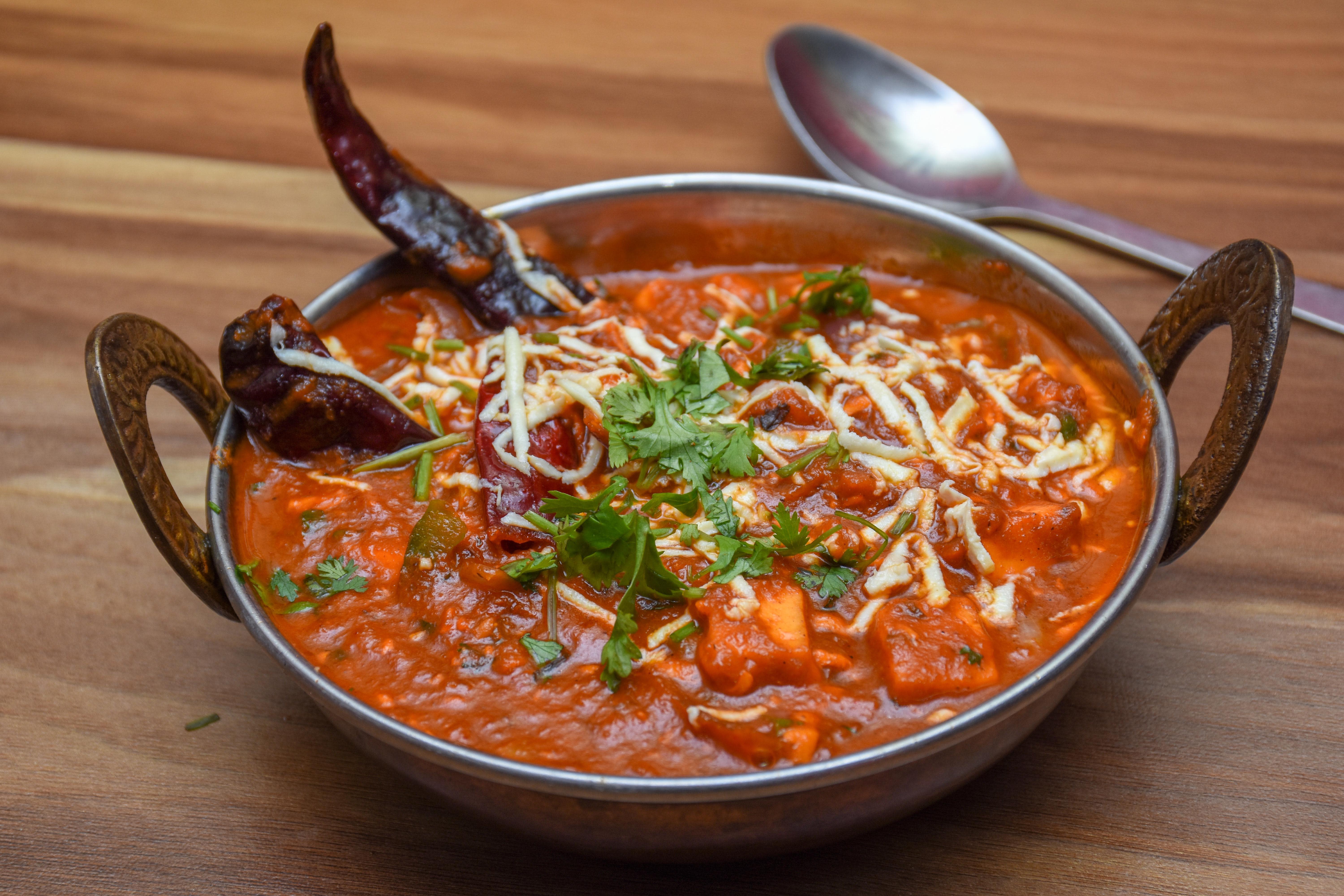 The Desi Tadka - Logo