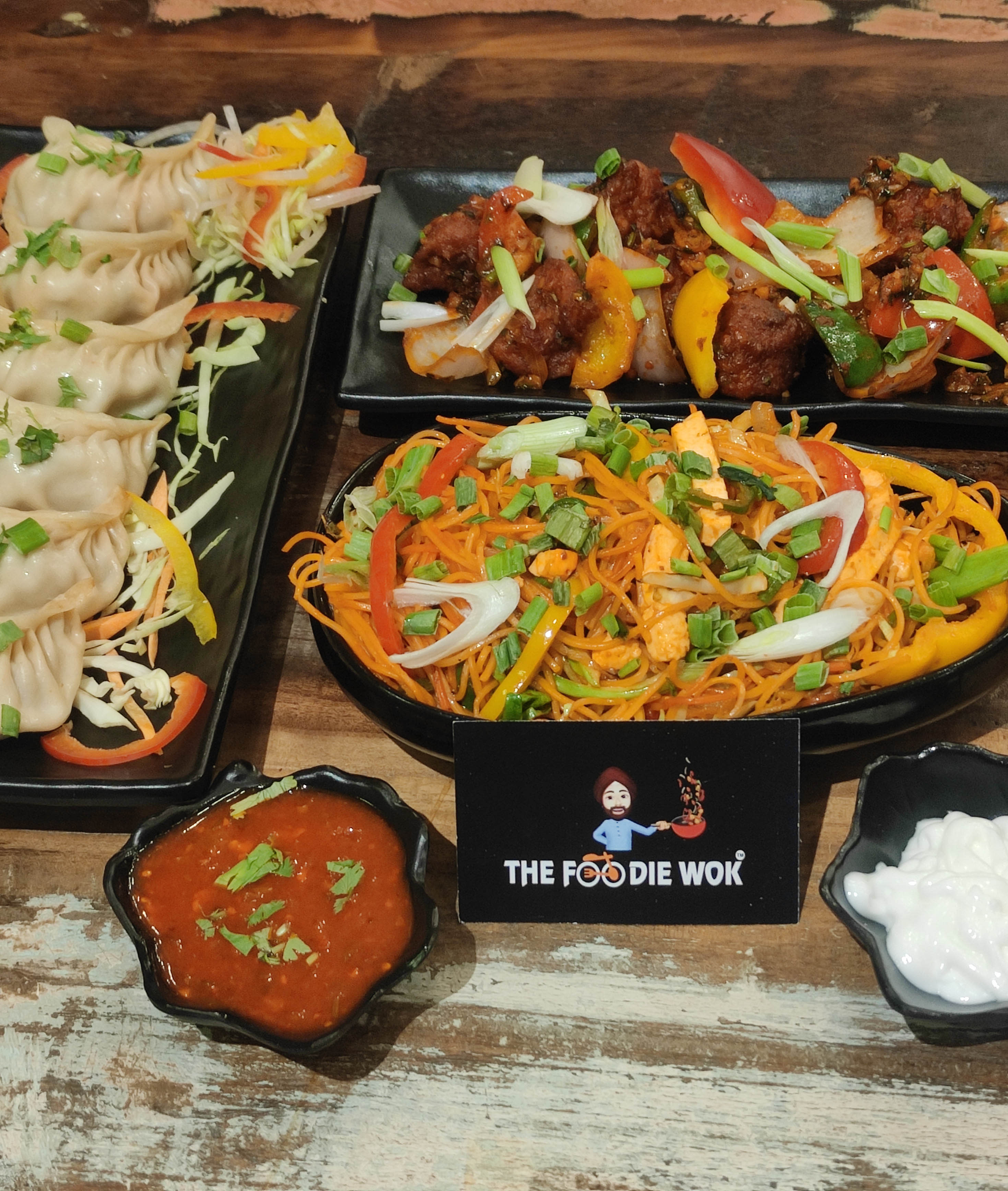 The Foodie Wok - Logo