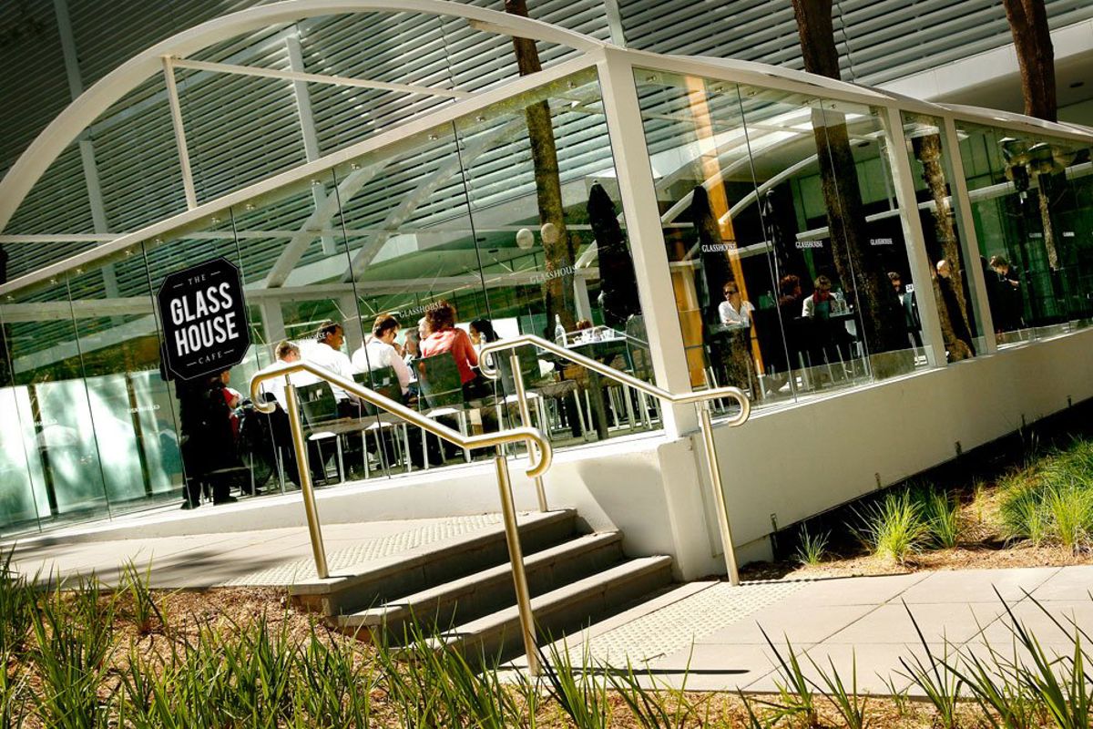 The Glasshouse Cafe - Logo