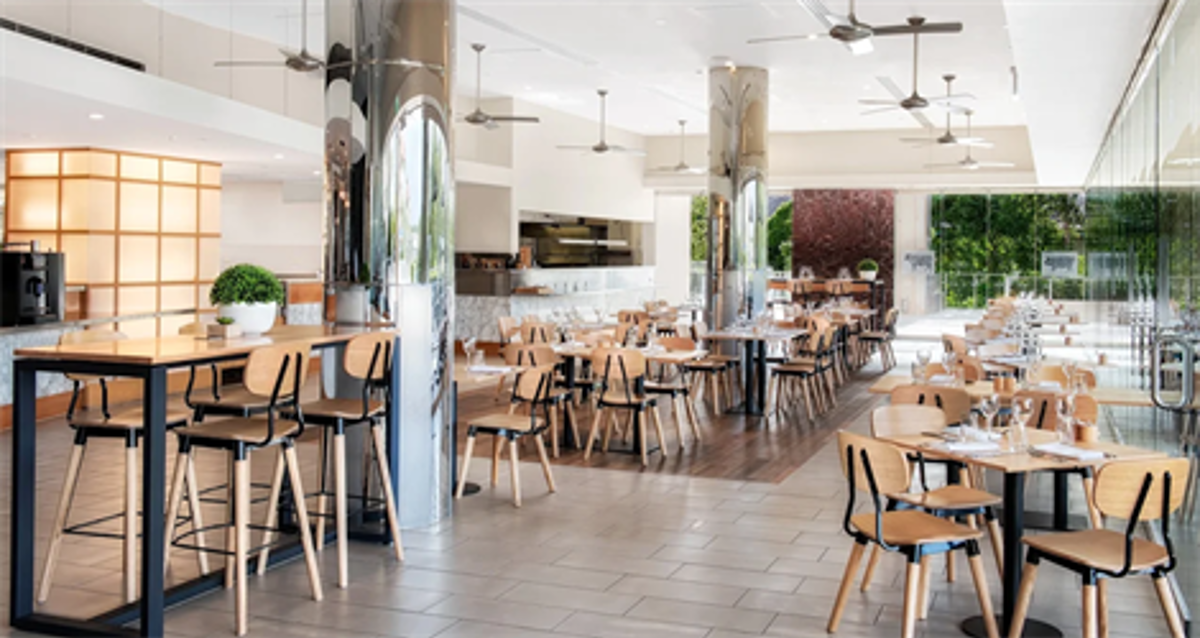 The Grill @Pelican Waters Resort - Logo